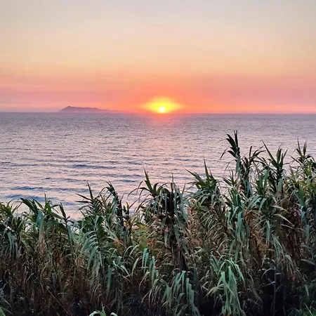 לינה וארוחת בוקר Cape