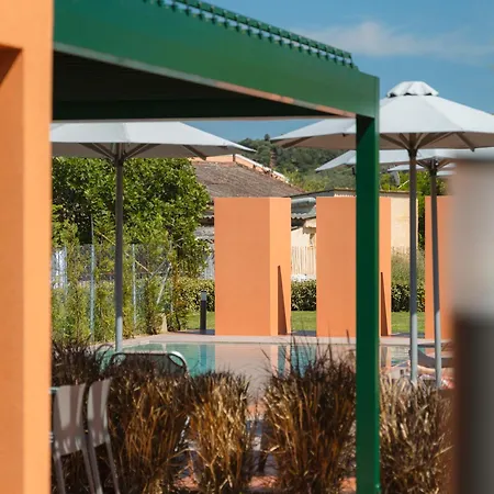 Cape Bed & Breakfast Peroulades (Corfu)