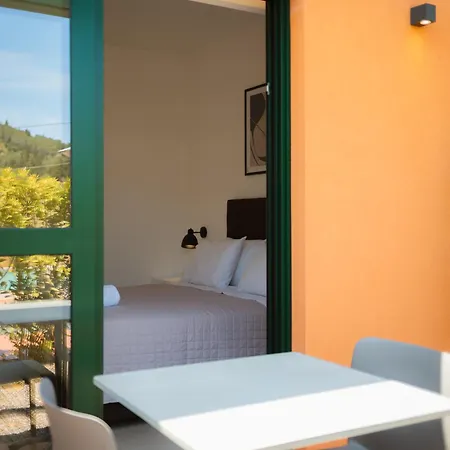 Cape 4* Peroulades (Corfu)