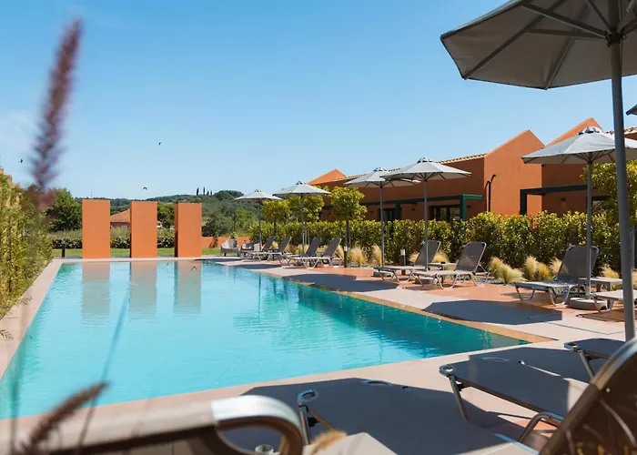 Cape 4* Peroulades (Corfu)