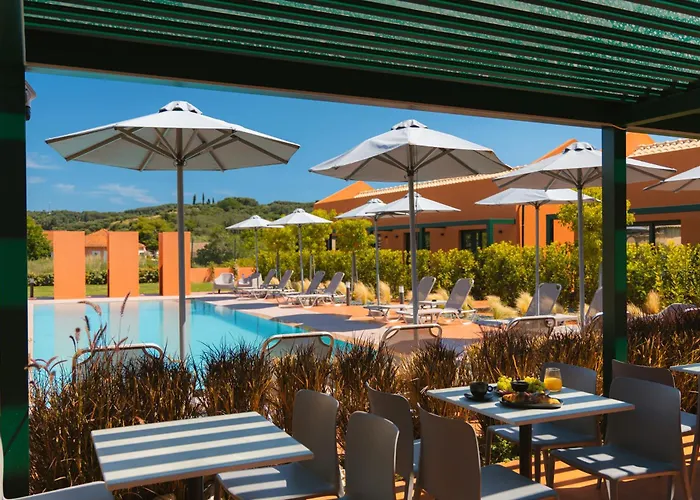 Cape 4* Peroulades (Corfu)
