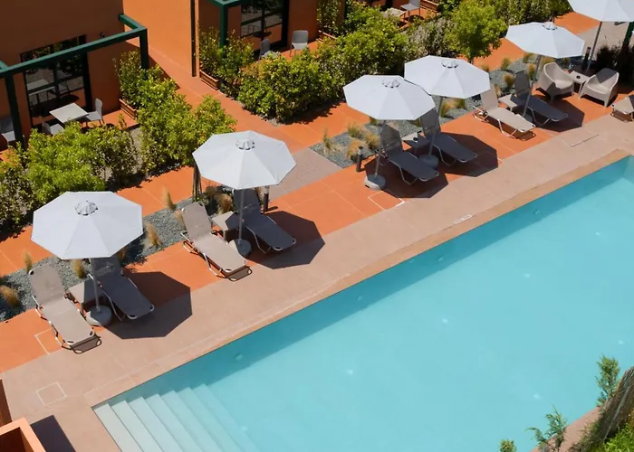 Cape Περουλάδες