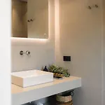 Oda ve Kahvaltı Cape 4*