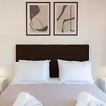 Cape Bed & Breakfast 4*