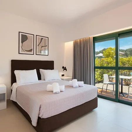 Cape B&B Peroulades (Corfu)